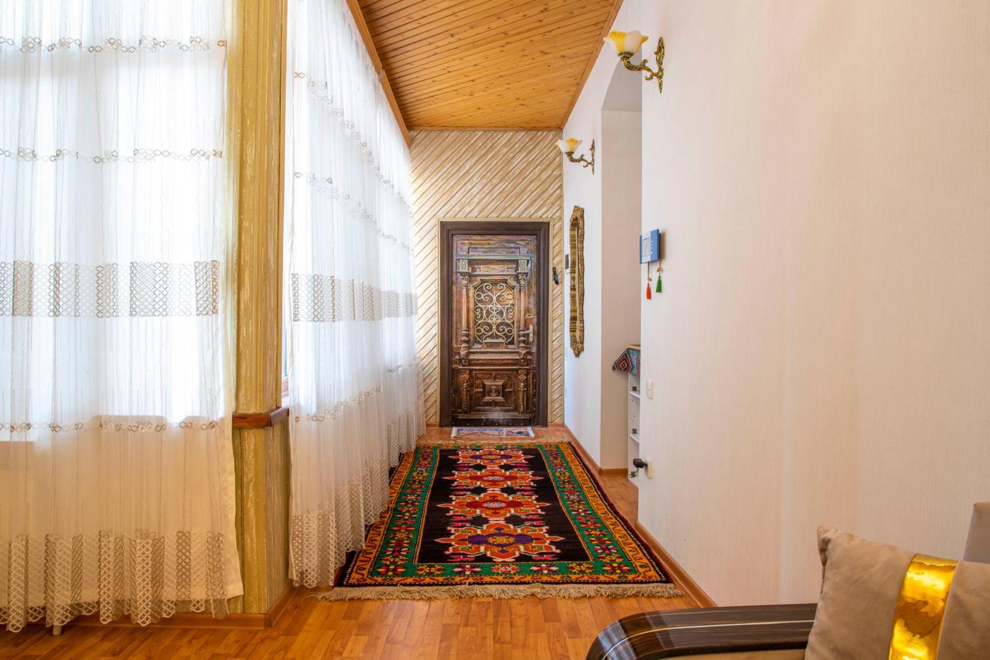 Old City Apartment Baku Exteriör bild