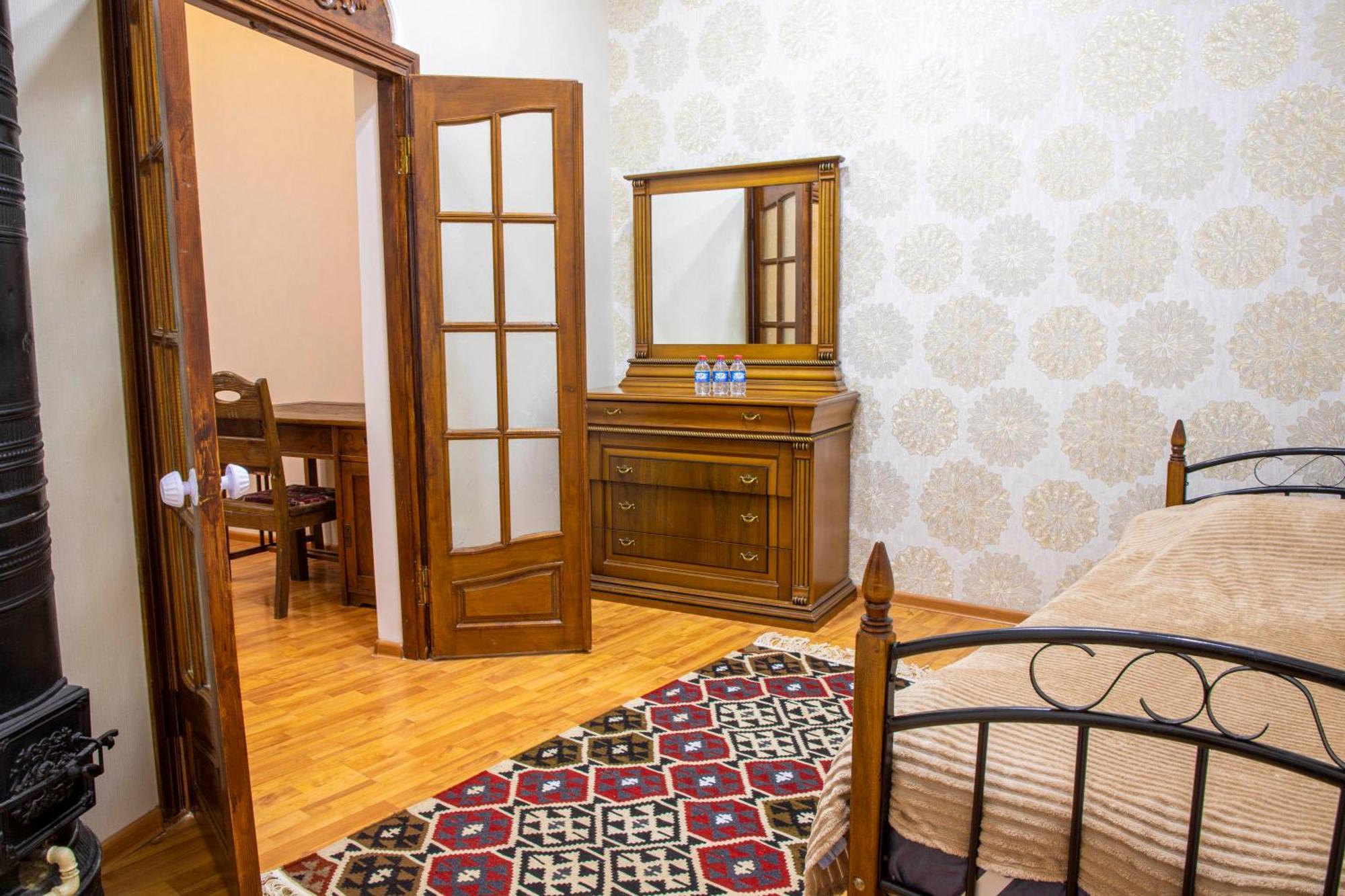 Old City Apartment Baku Exteriör bild