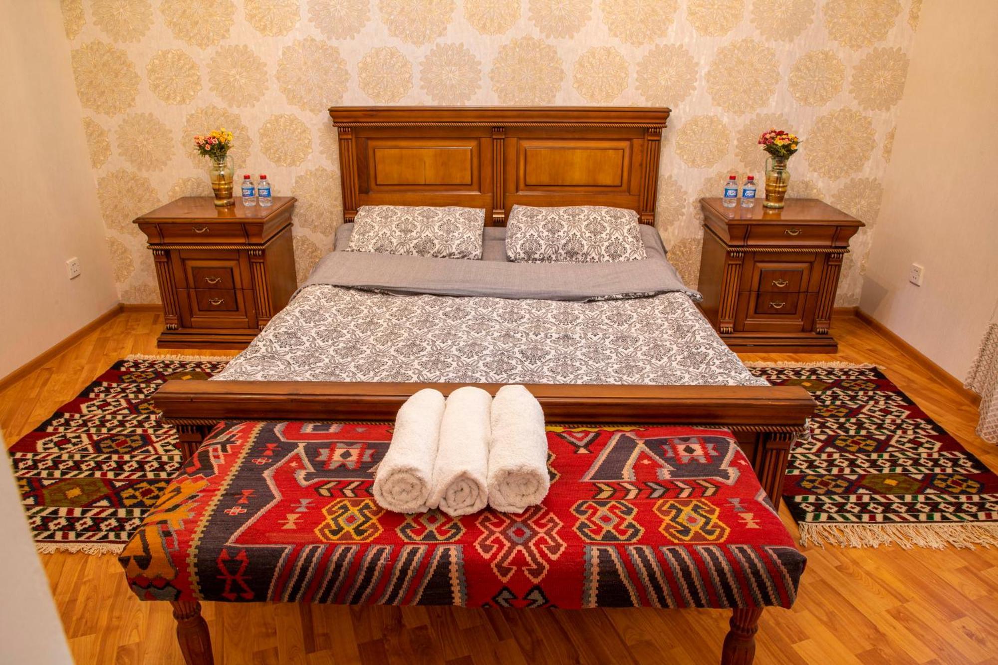Old City Apartment Baku Exteriör bild